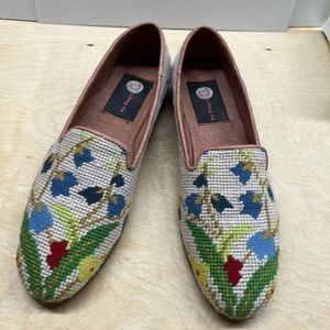 Needle point garden loafers, floral themed by Paige, sz8 in box
